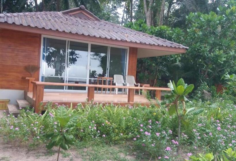 Phayam Coconut Beach Resort