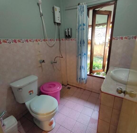 Phayam Coconut Beach Resort