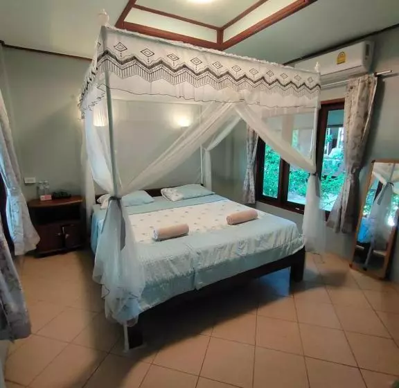Phayam Coconut Beach Resort