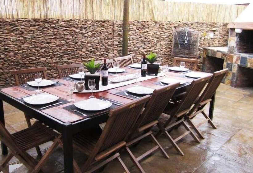 16 On Main Arniston Pet Friendly