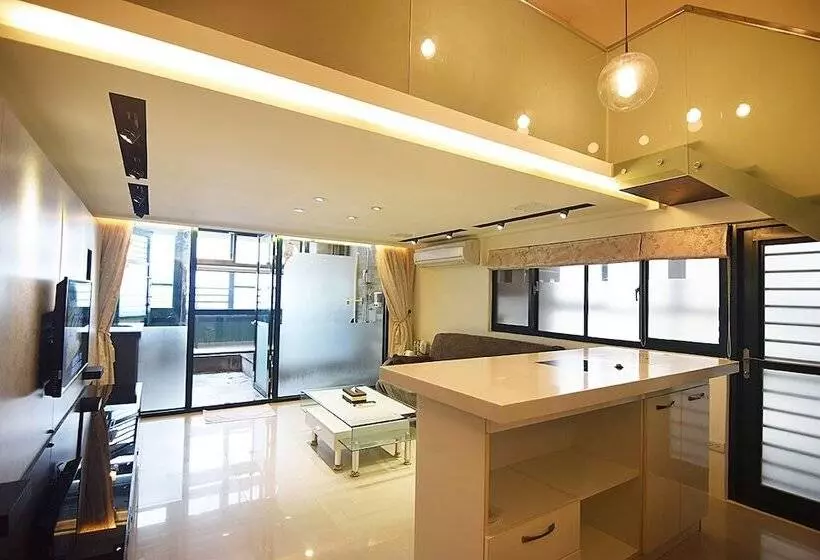 تختخواب و صبحانه No. 21 Jiaoxi Hot Spring Homestay