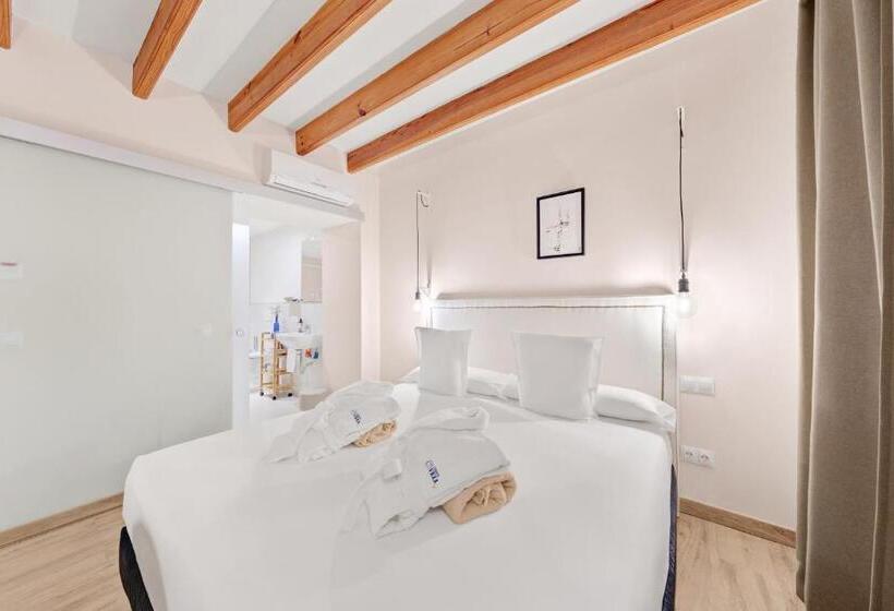 هتل Es Corte Vell Adults Only