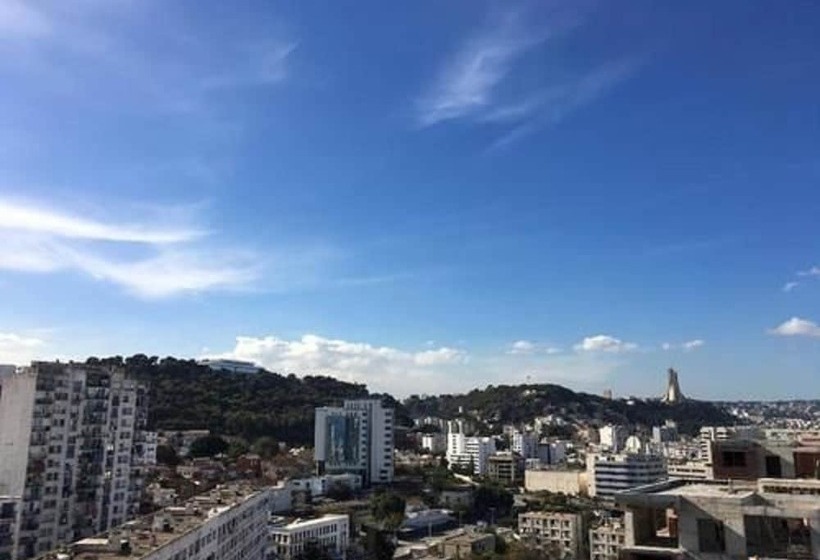 هتل Hôtel New Day