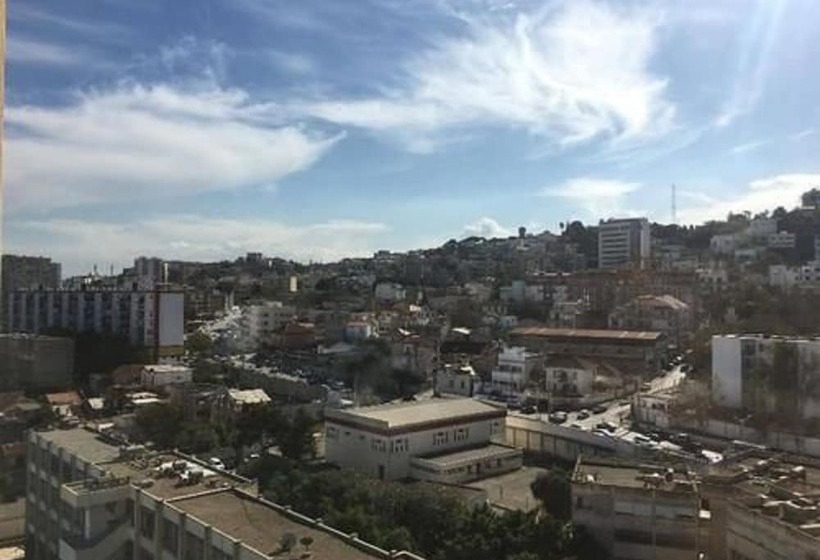 هتل Hôtel New Day