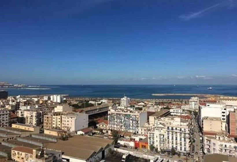 هتل Hôtel New Day