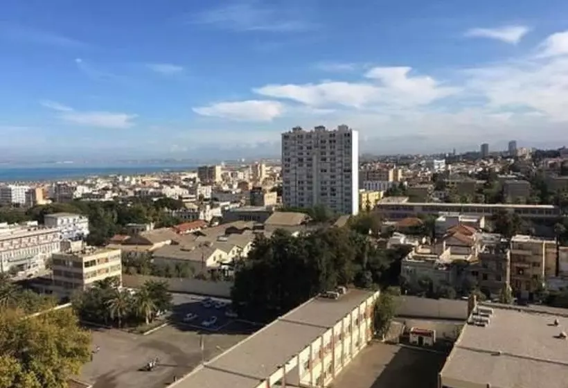 هتل Hôtel New Day