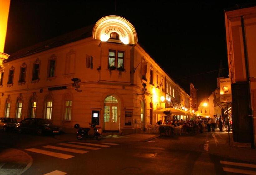 Отель Istra