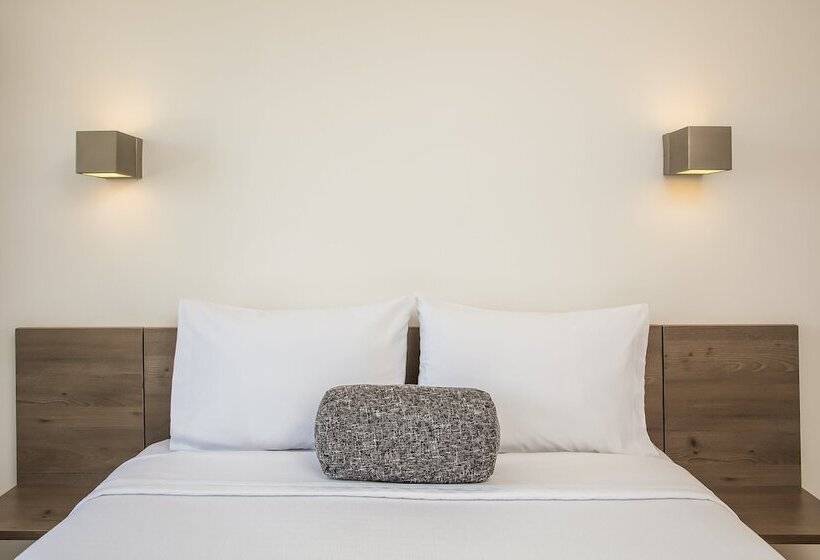 فندق One Guadalajara Expo