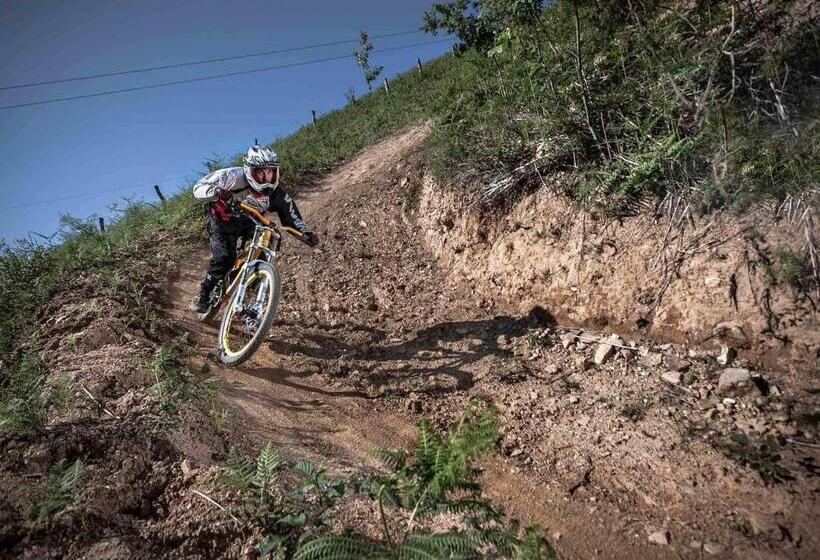 בית מלון כפרי Palacio De Yrisarri By Irrisarri Land