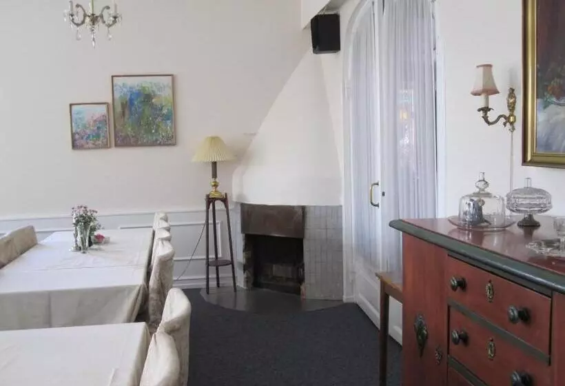 Hotelli Postgaarden