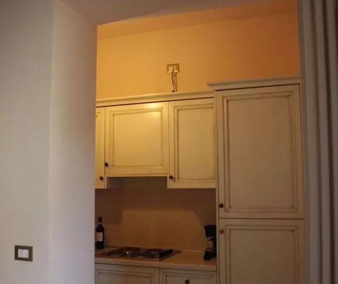 هتل Residence Borgo Mondragon