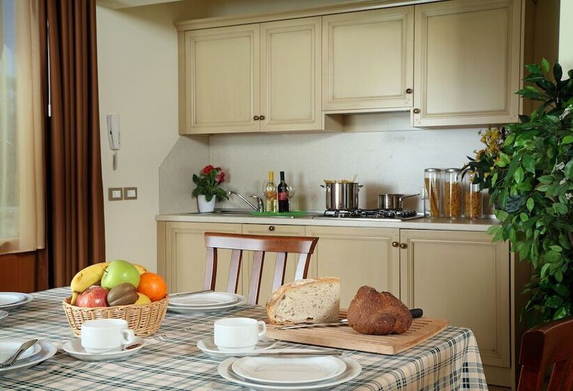 בית מלון כפרי Residence Borgo Mondragon