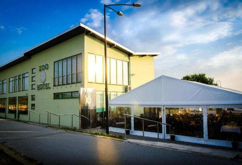 בית מלון כפרי Zoo