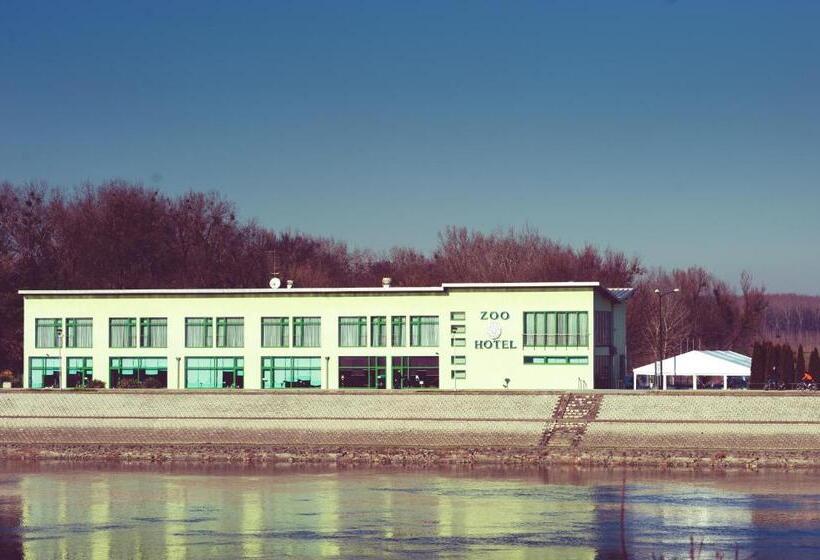 בית מלון כפרי Zoo