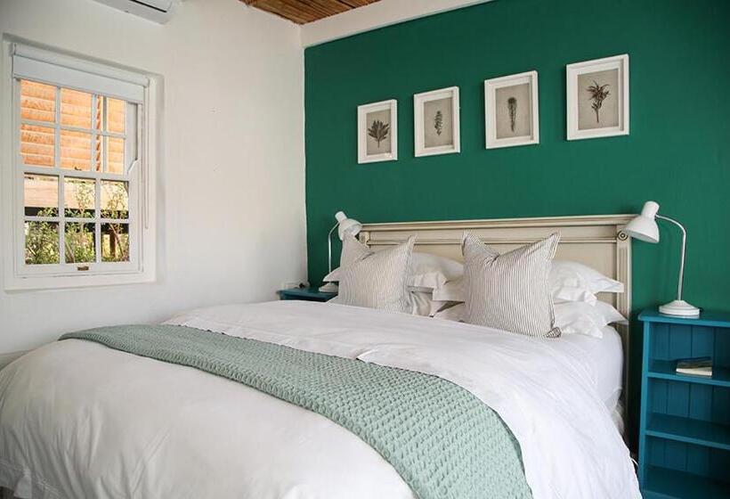 Пансион Dennehof Karoo Guesthouse