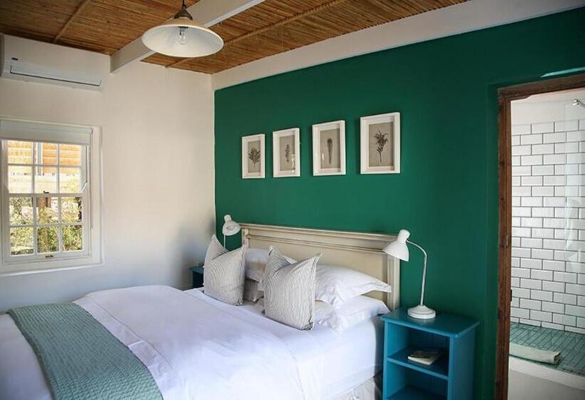 Пансион Dennehof Karoo Guesthouse