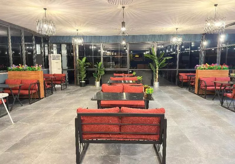 Bungaport Luxury Bungalows&Suits