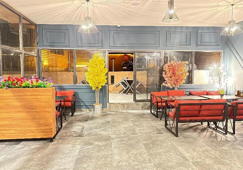 Bungaport Luxury Bungalows&Suits