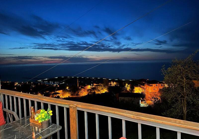 Bungaport Luxury Bungalows&Suits