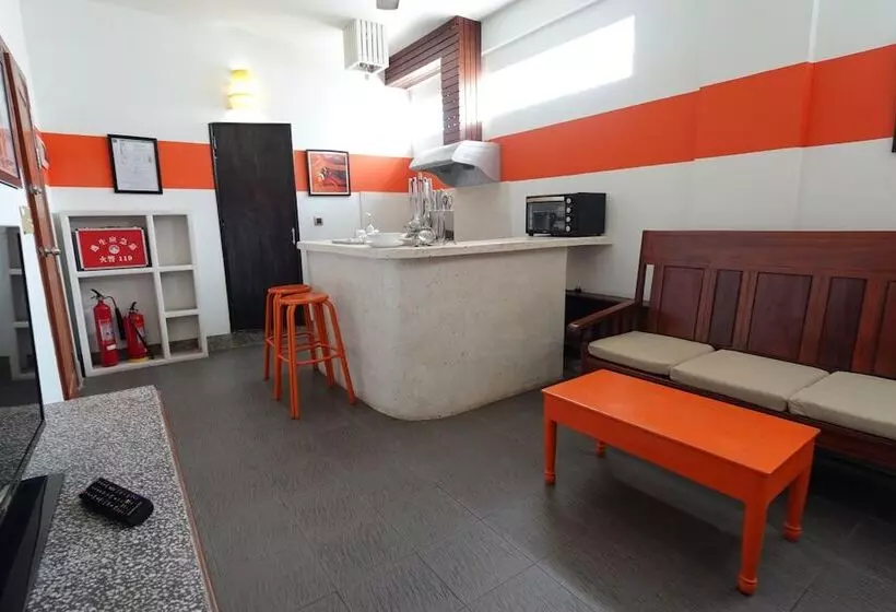ホテル Chilchill Elite Residences