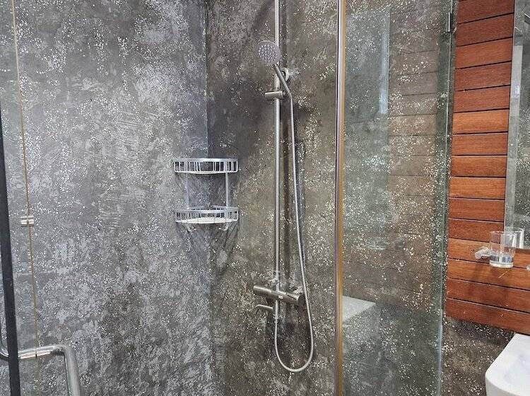 בית מלון כפרי Chilchill Elite Residences