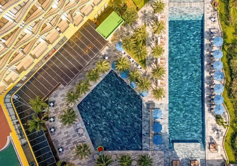 هتل Hoi An Royal Beachfront Villas