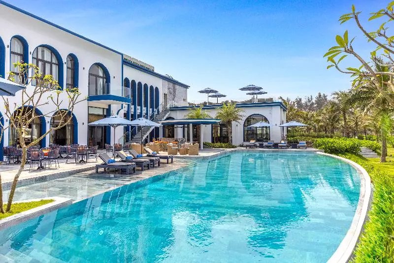 هتل Hoi An Royal Beachfront Villas