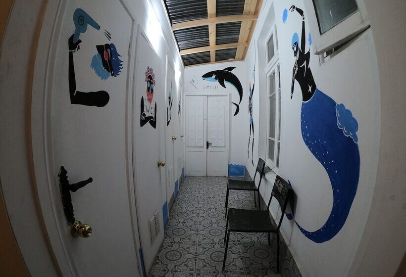 Escarabajo Hostel   Adults Only