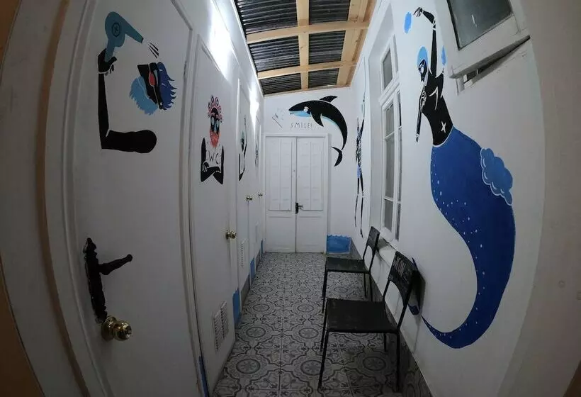 Escarabajo Hostel