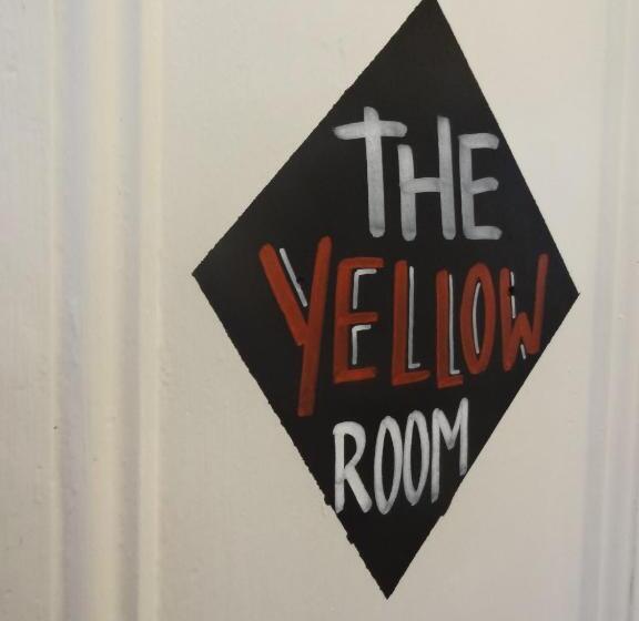 Escarabajo Hostel   Adults Only