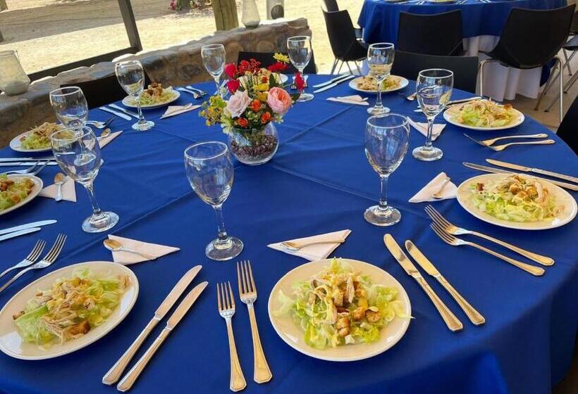 בית מלון כפרי Altos De Tuqui