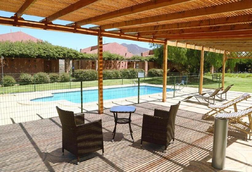 בית מלון כפרי Altos De Tuqui