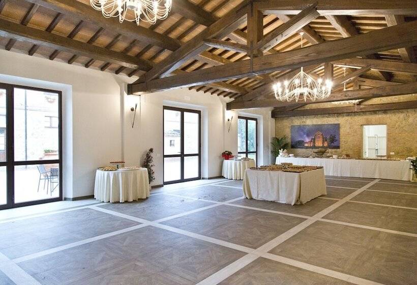 فندق Casale San Galgano