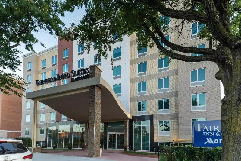 ホテル Fairfield Inn & Suites By Marriott New York Queens/fresh Meadows