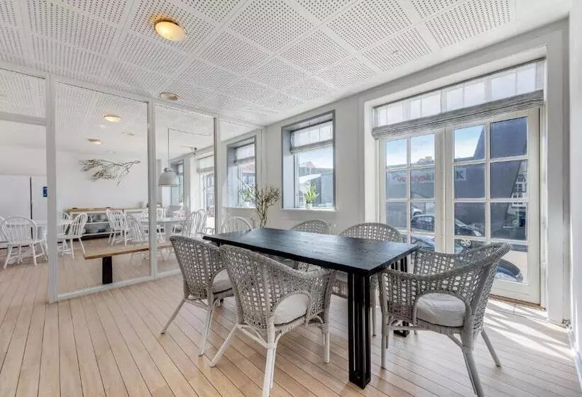 Hotel Hvide Sande