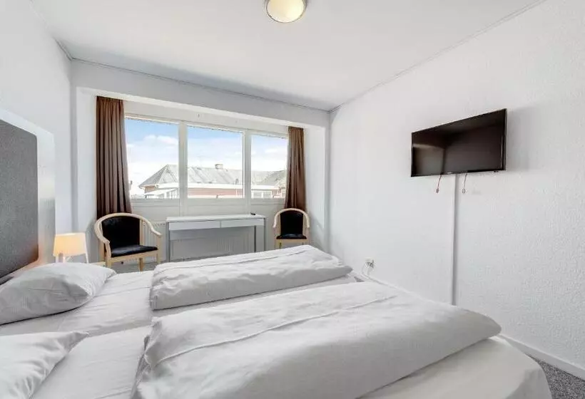 Hotel Hvide Sande