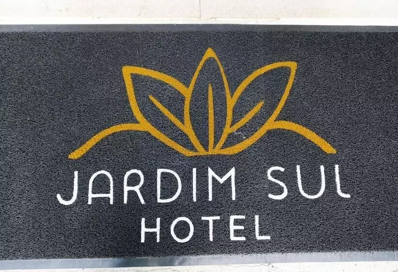 هتل Jardim Sul