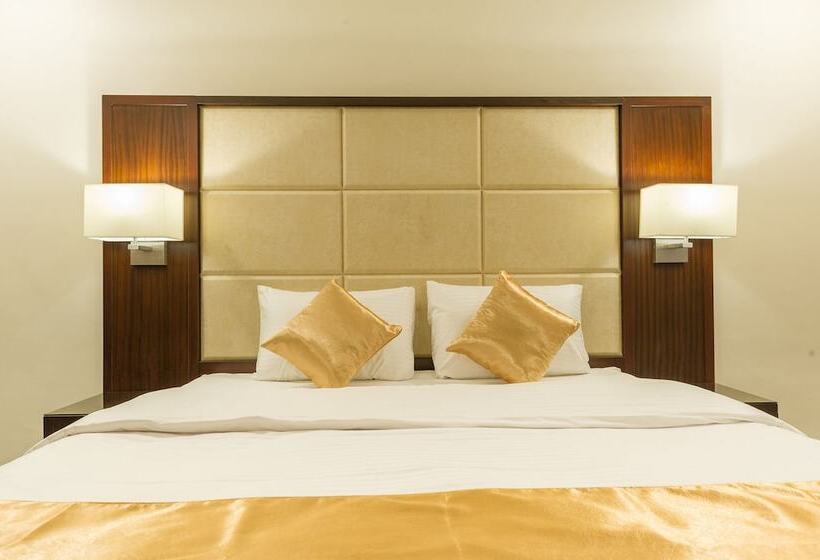 فندق Laten Suites Prince Sultan