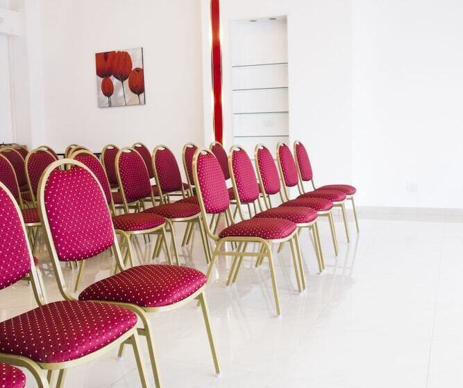 Let Sun Hotel Boutique