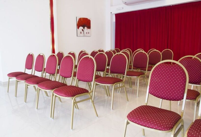 Let Sun Hotel Boutique