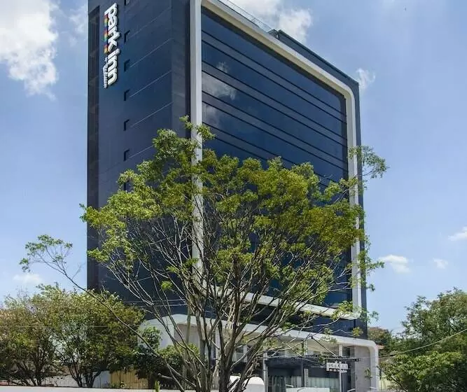 ホテル Park Inn By Radisson, Nairobi Westlands
