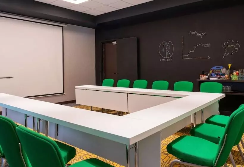 ホテル Park Inn By Radisson, Nairobi Westlands