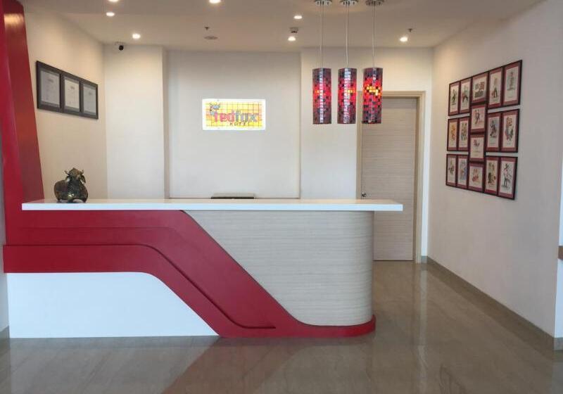 Red Fox By Lemon Tree Hotels, Sector 60, Gurugram