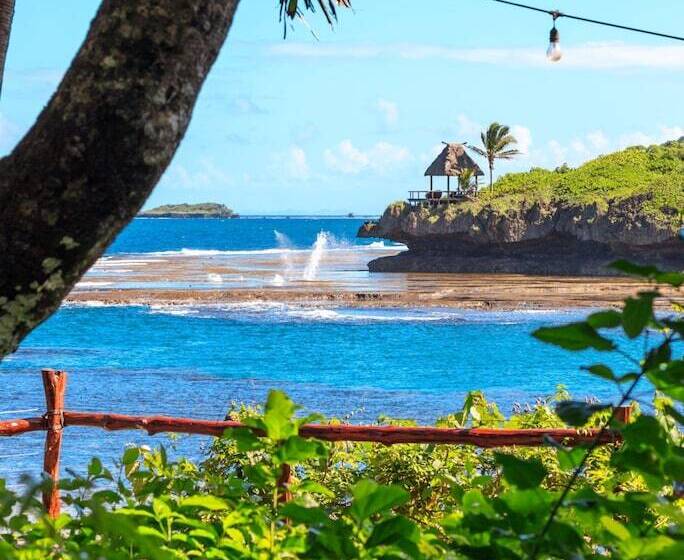 Hôtel Savasi Island Resort