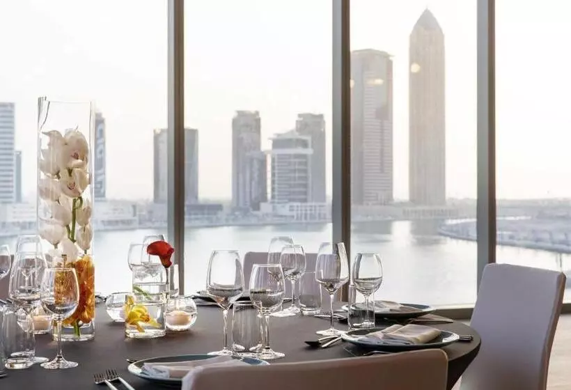 Hotelli The St. Regis Downtown, Dubai