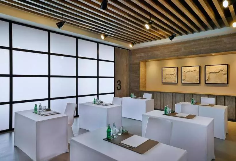 Hotelli The St. Regis Downtown, Dubai