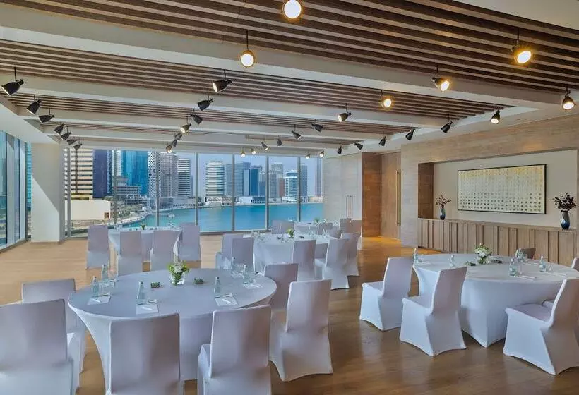 Hotelli The St. Regis Downtown, Dubai