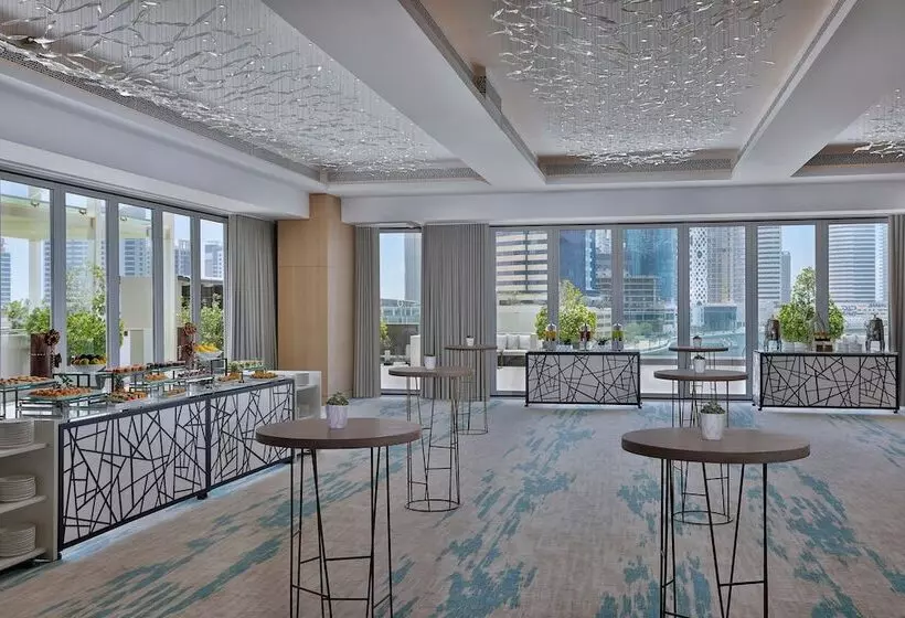 Hotelli The St. Regis Downtown, Dubai