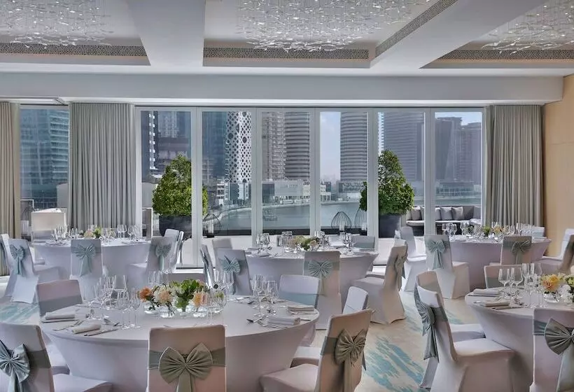 Hotelli The St. Regis Downtown, Dubai