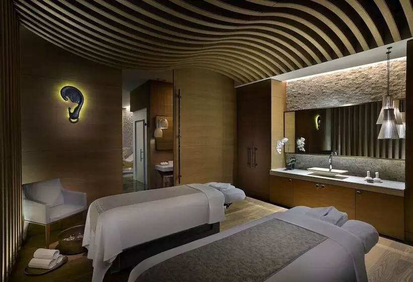 Hotelli The St. Regis Downtown, Dubai